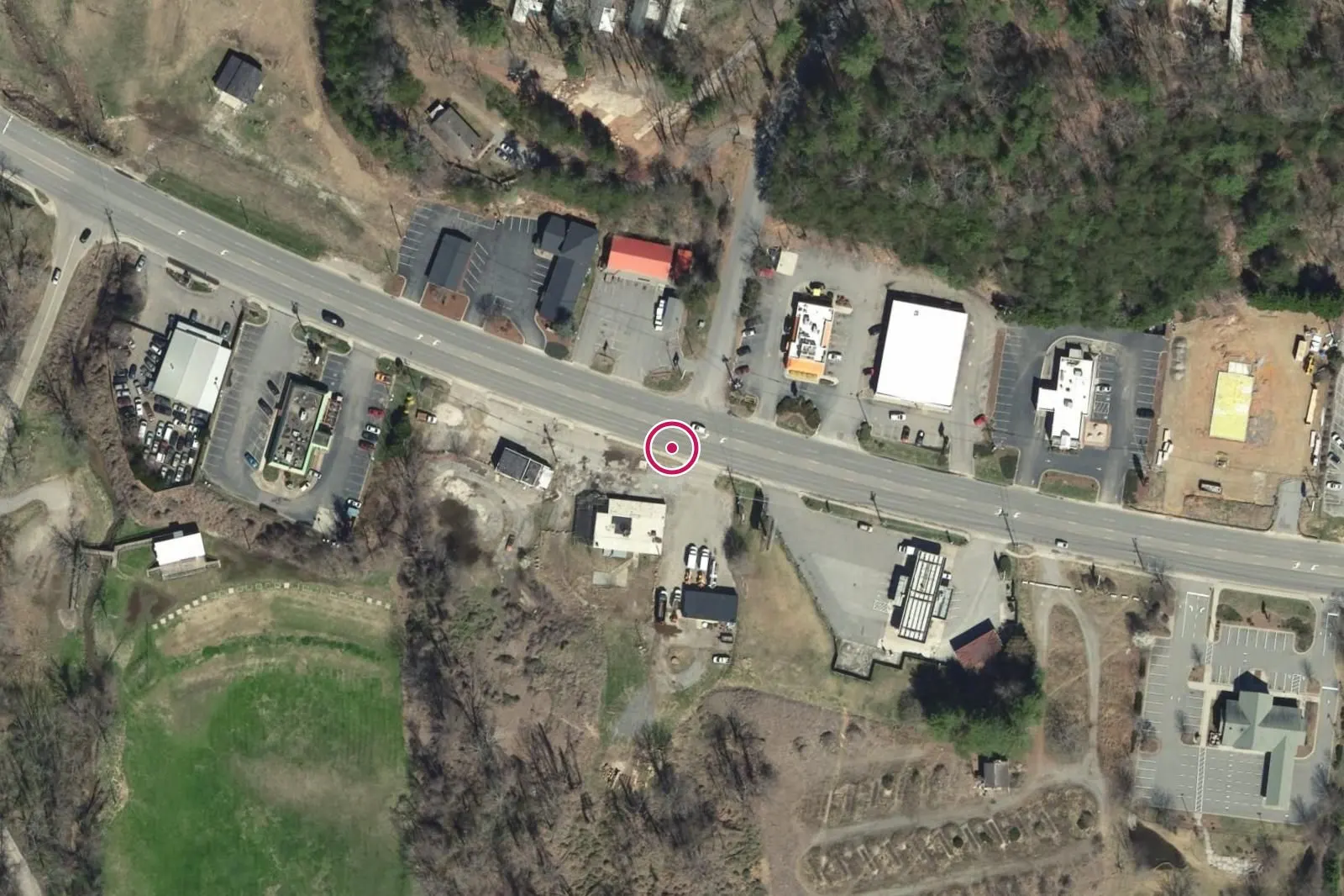 Aerial view around 1311 Tunnel Road, with a circle at the address.